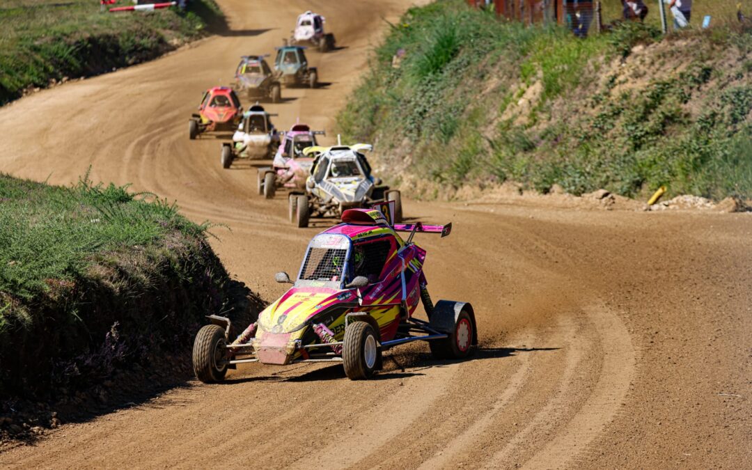 VECINO, LÓPEZ, LORENZO E TRAILA LOGRAN O TRIUNFO NO AUTOCROSS DE CARBALLO